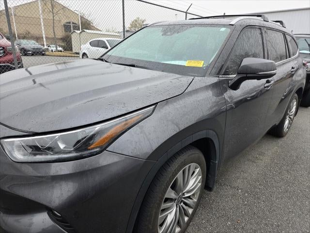 2024 Toyota HIGHLANDER Platinum