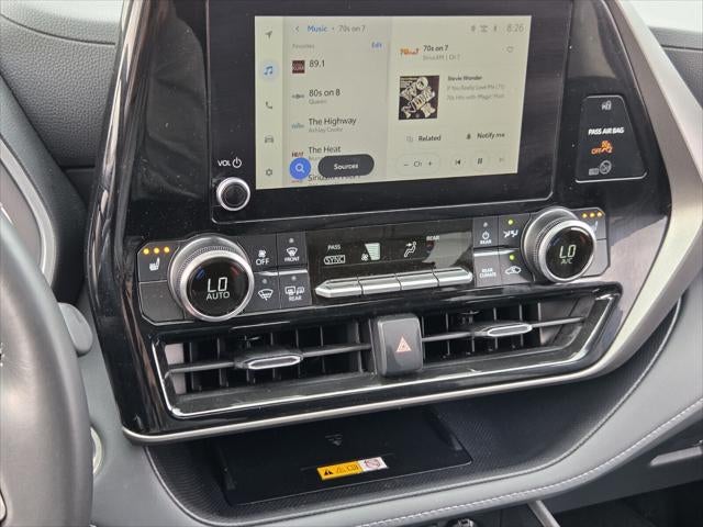 2025 Toyota HIGHLANDER XLE