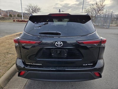 2025 Toyota HIGHLANDER XLE