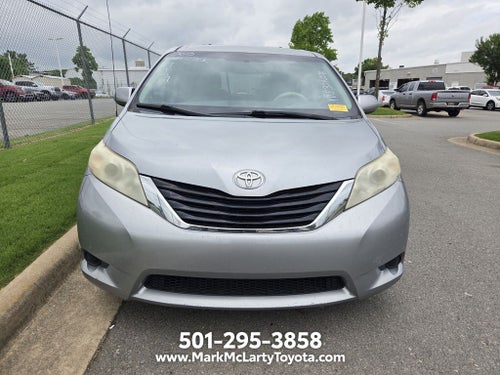 2013 Toyota SIENNA LE 3.5L LE 8 Passenger