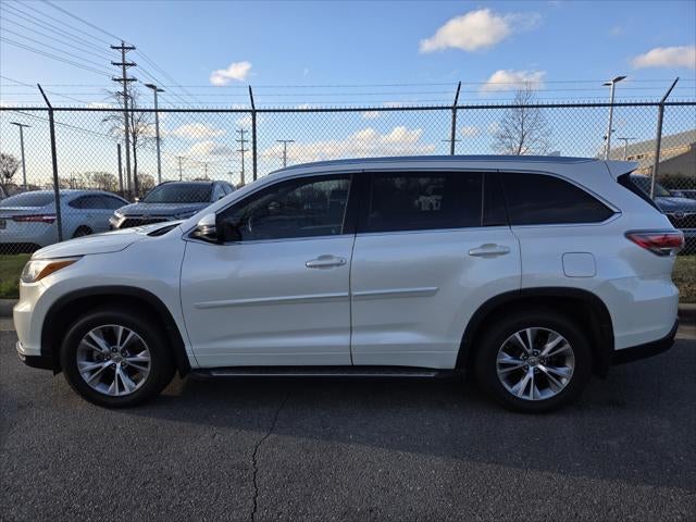 2015 Toyota HIGHLANDER XLE V6
