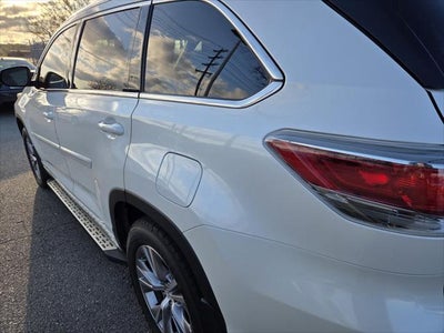 2015 Toyota HIGHLANDER XLE V6