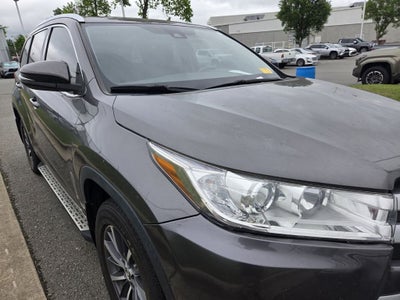 2018 Toyota HIGHLANDER XLE