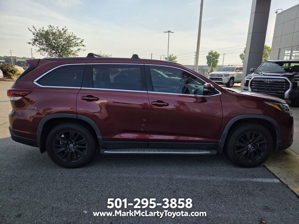 2019 Toyota Highlander SE