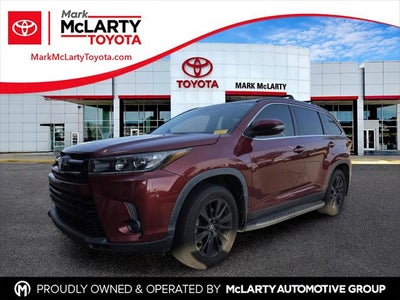 2019 Toyota Highlander SE