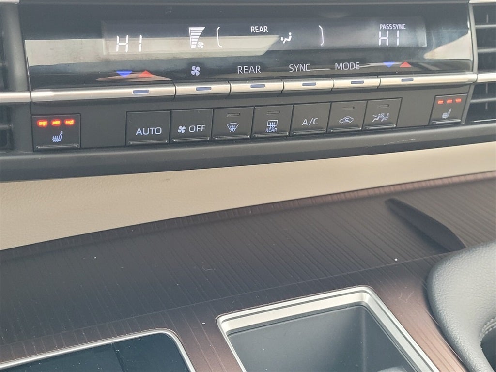 2021 Toyota Sienna XLE 7 Passenger