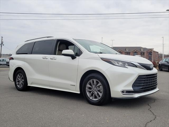2021 Toyota SIENNA XLE AWD XLE 7 Passenger
