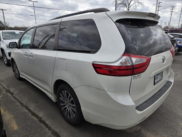 2019 Toyota SIENNA XLE 3.5L XLE 7 Passenger