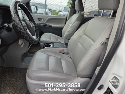2020 Toyota Sienna XLE 8 Passenger