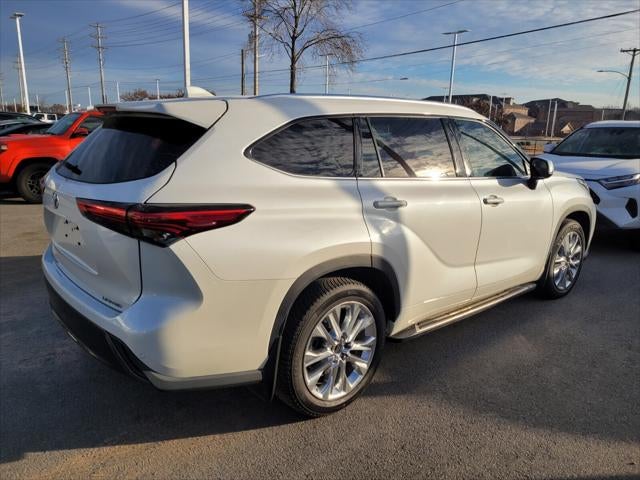 2021 Toyota HIGHLANDER Limited