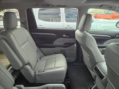 2018 Toyota HIGHLANDER Limited Platinum