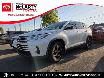 2019 Toyota Highlander LE