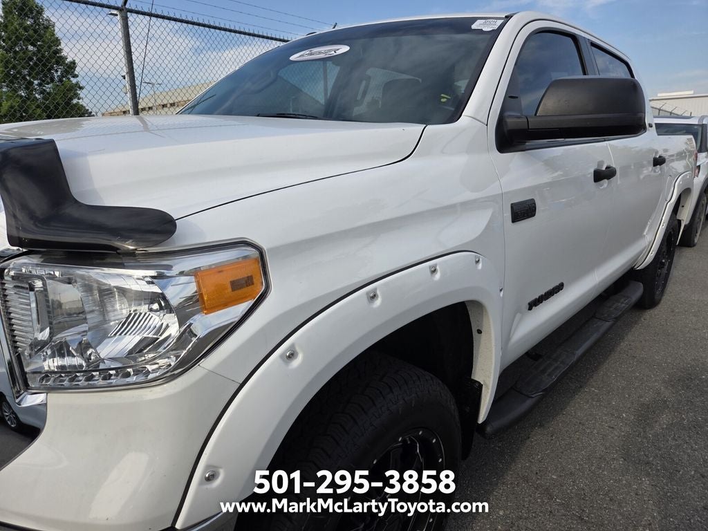 2017 Toyota Tundra SR5