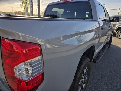 2021 Toyota TUNDRA 4X4 SR5