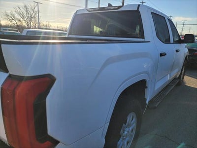 2023 Toyota TUNDRA 4X4 SR