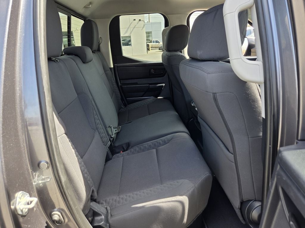 2023 Toyota TUNDRA 4X4 SR