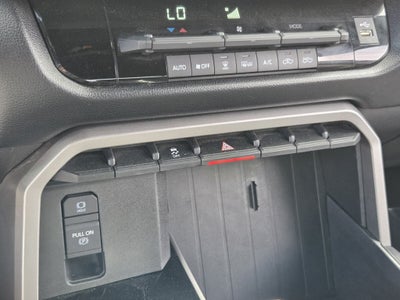 2025 Toyota TUNDRA 4X2 SR5