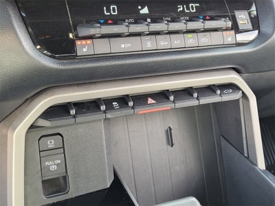 2025 Toyota TUNDRA 4X4 SR5