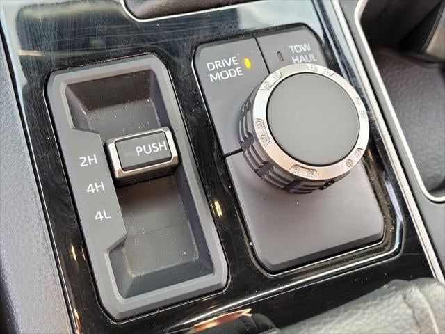 2025 Toyota TUNDRA 4X4 SR5