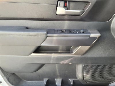 2025 Toyota TUNDRA 4X4 SR5