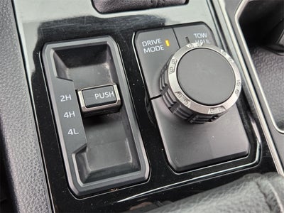 2025 Toyota TUNDRA 4X4 SR5