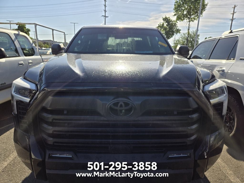 2025 Toyota TUNDRA 4X4 SR5