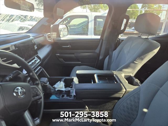 2025 Toyota TUNDRA 4X4 SR5