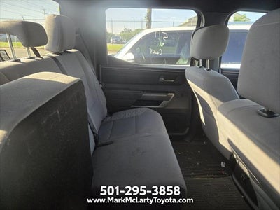 2025 Toyota TUNDRA 4X4 SR5