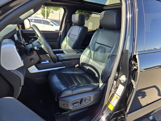 2023 Toyota TUNDRA 4X4 Platinum