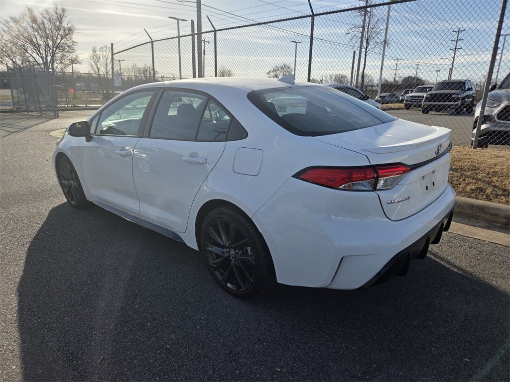 2025 Toyota COROLLA SE