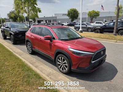 2024 Toyota Corolla Cross XLE