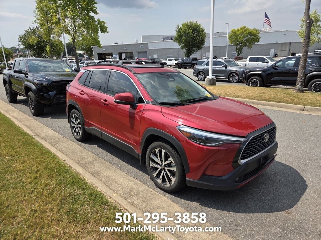 2024 Toyota Corolla Cross XLE
