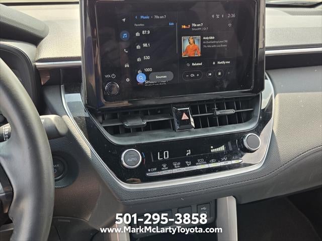 2024 Toyota Corolla Cross Hybrid Hybrid SE