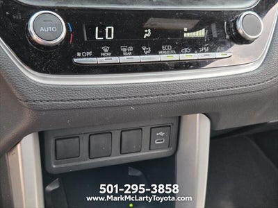 2024 Toyota Corolla Cross Hybrid Hybrid SE