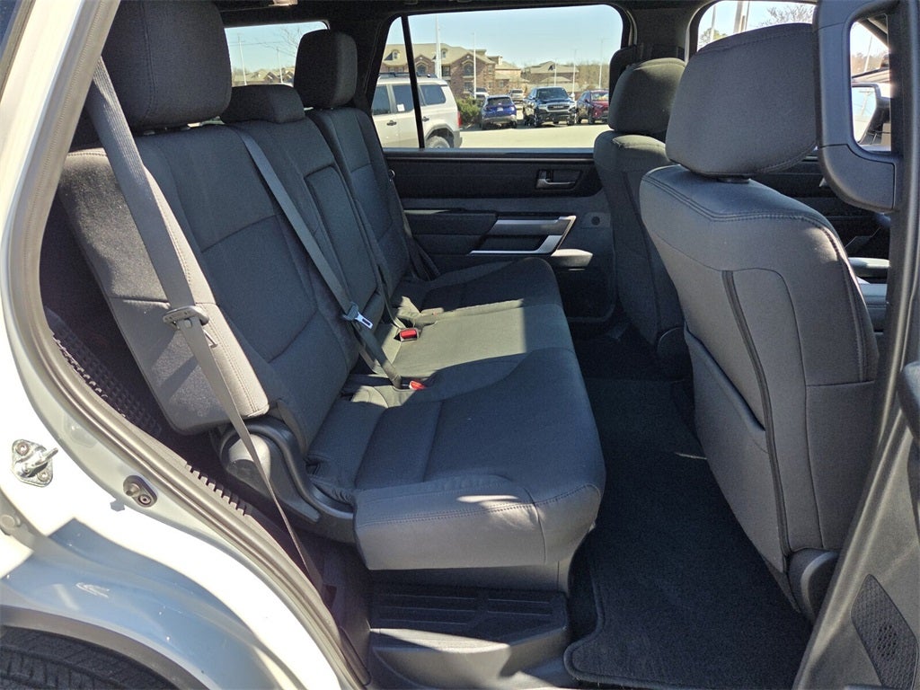 2025 Toyota SEQUOIA 4WD SR5