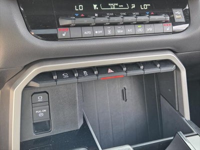 2025 Toyota SEQUOIA 4WD SR5