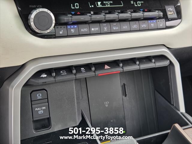 2025 Toyota SEQUOIA 4WD Capstone