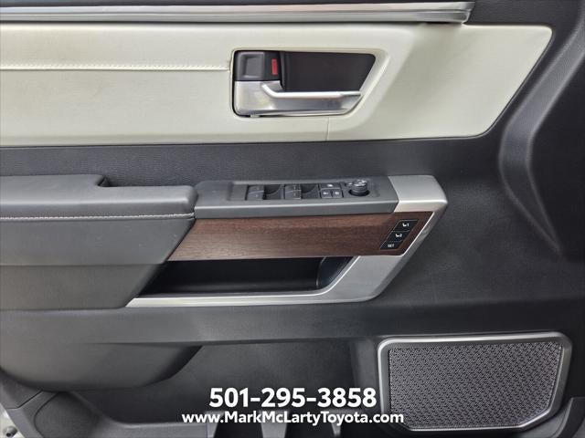 2025 Toyota SEQUOIA 4WD Capstone