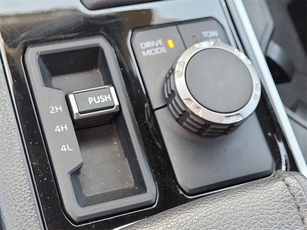 2025 Toyota SEQUOIA 4WD SR5