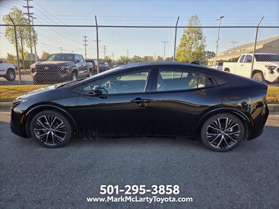 2025 Toyota Prius XLE