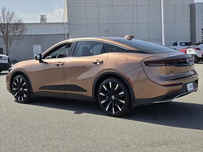 2025 Toyota CROWN Platinum