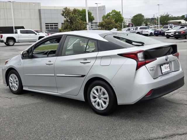 2022 Toyota PRIUS LE