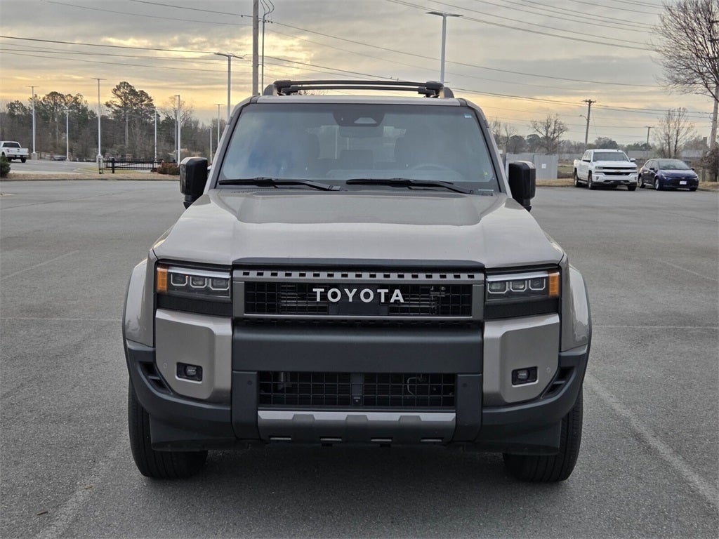2025 Toyota LAND CRUISER Base