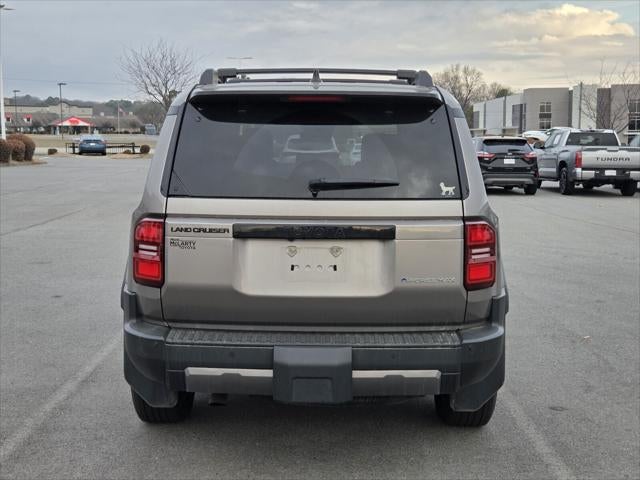 2025 Toyota LAND CRUISER Base