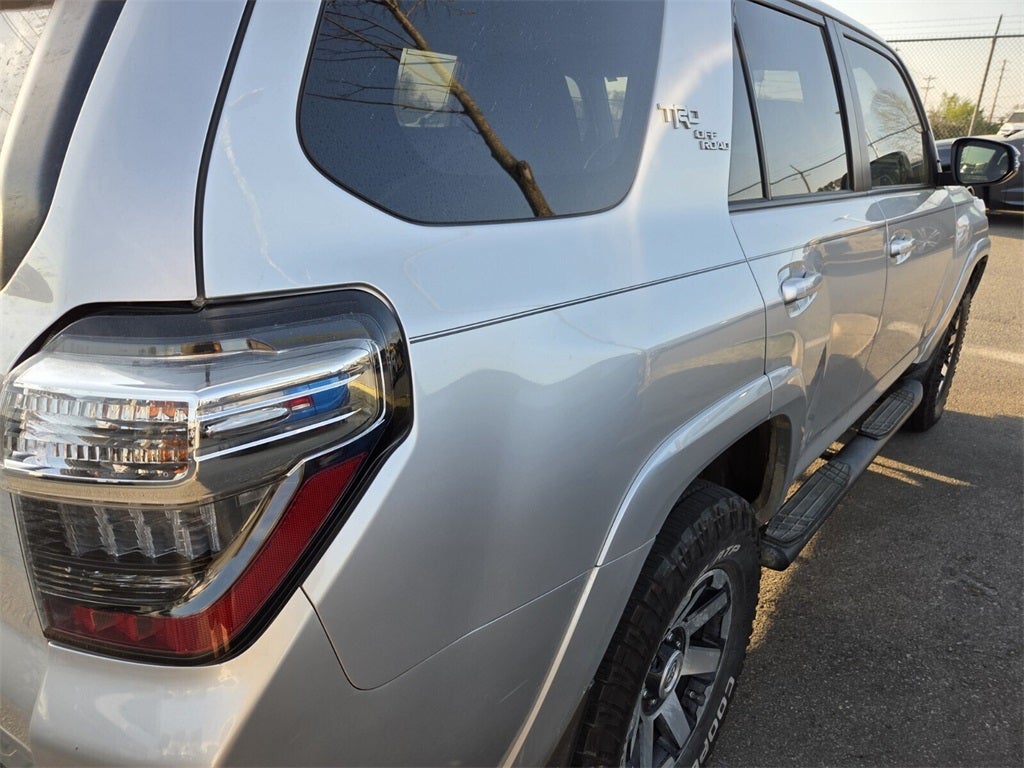 2019 Toyota 4RUNNER TRD Off-Road Premium