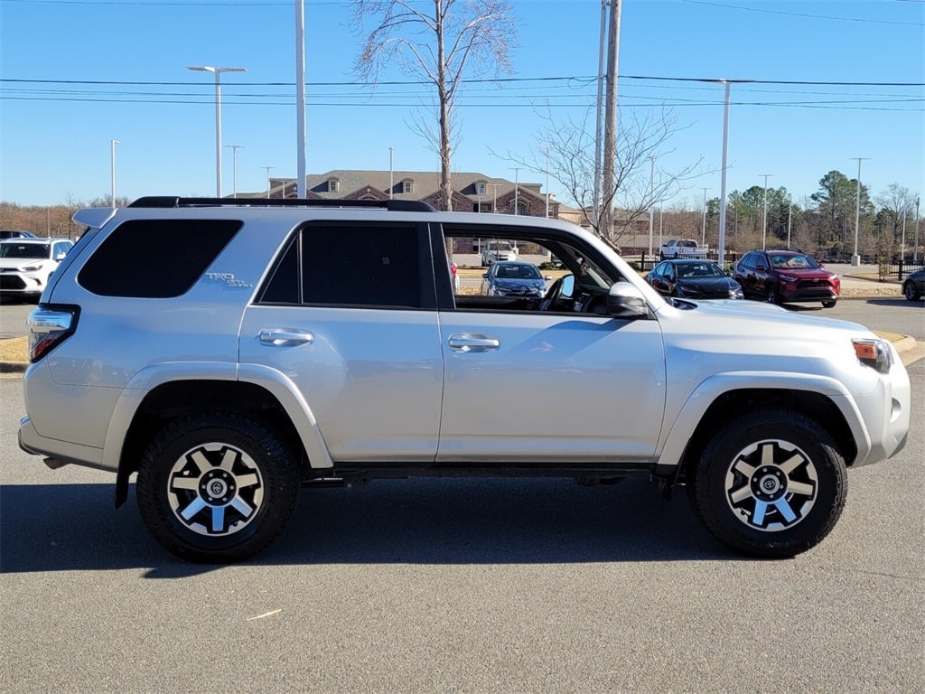 2021 Toyota 4RUNNER TRD Off-Road