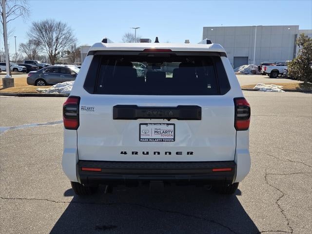 2025 Toyota 4RUNNER SR5