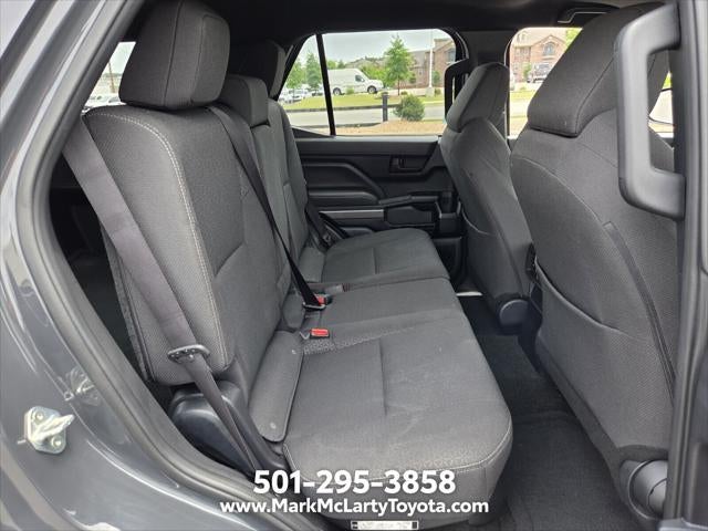 2025 Toyota 4RUNNER SR5