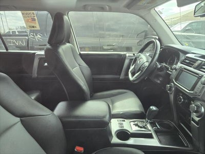 2017 Toyota 4RUNNER SR5 Premium