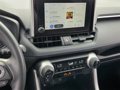 2023 Toyota RAV4 HYBRID SE